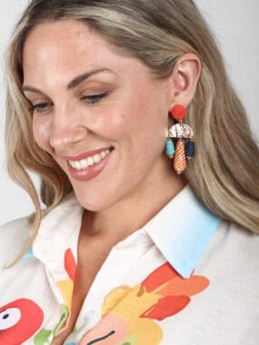 Hammered half moon raffia stud earrings