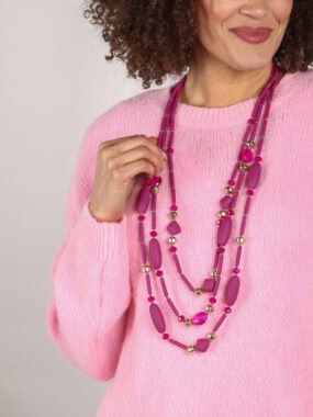 Long triple layered necklace