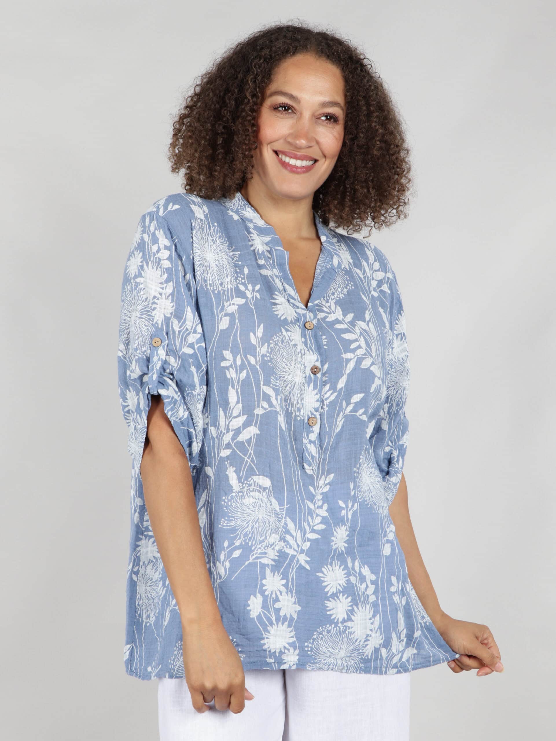売れ筋商品|||スタイルアンドコー カットソー トップス レディース Petite Blurred Floral Perfect V-Neck Tee, Exclusively at Macy's Atomic Orange Combo Style & Co Petite Blurred Floral Perfect V-neck Tee