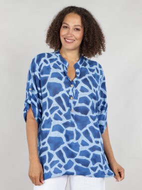 V-neck giraffe print top