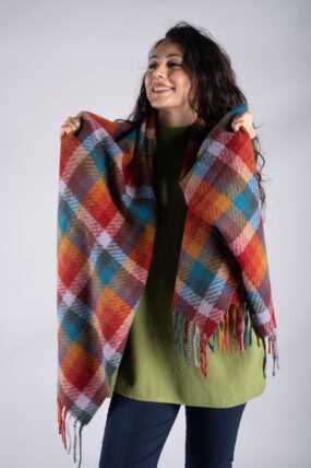 Woven Checked Tassel Scarf