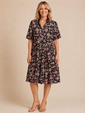 Ditsy Short Sleeve Floral Dress